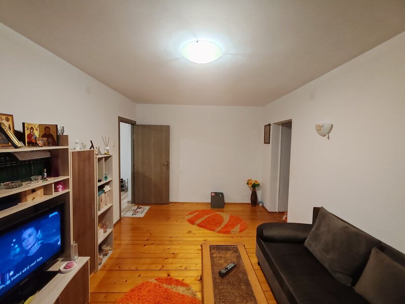 Rahova, strada Croitoru Vasile, apartament 4 camere, bloc 1986, comision 0.