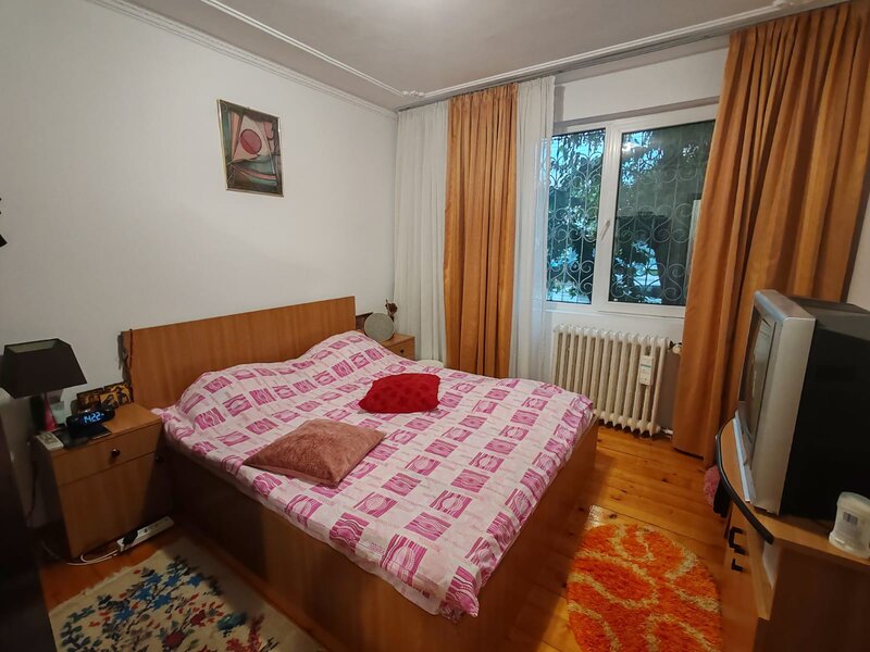 Rahova, strada Croitoru Vasile, apartament 4 camere, bloc 1986, comision 0.