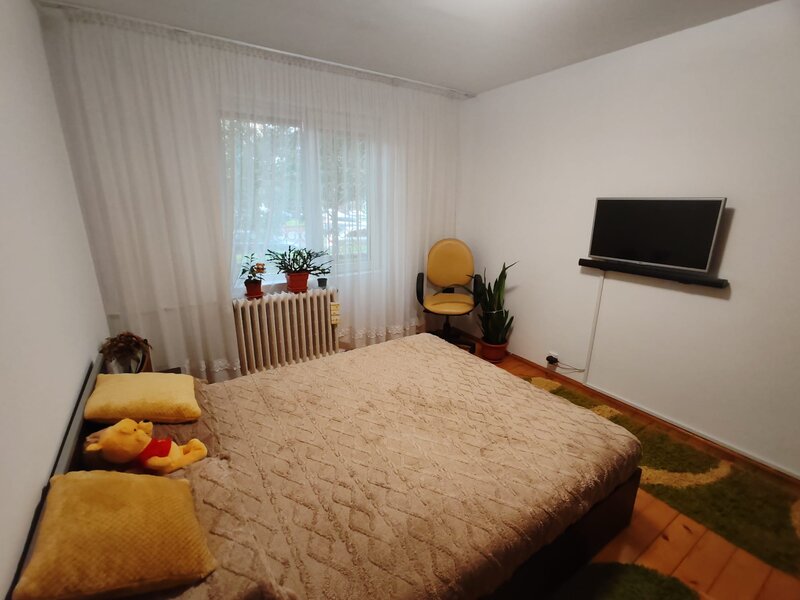 Rahova, strada Croitoru Vasile, apartament 4 camere, bloc 1986, comision 0.